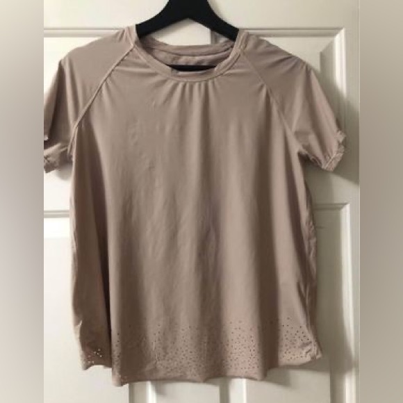 Active Tshirt - Picture 2 of 2